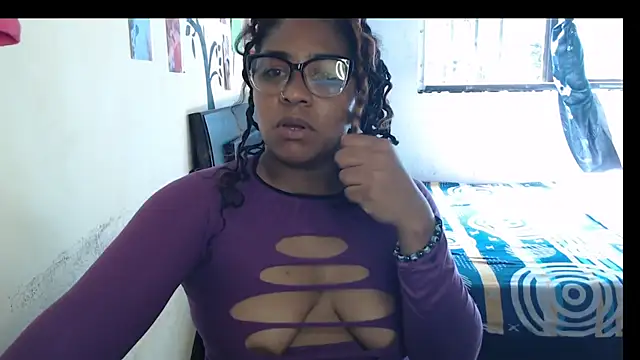 lia Hazbun online show from March 1, 2026, 7:36 pm