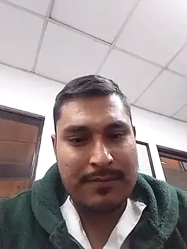 cristian112090 online show from January 5, 2026, 9:18 pm