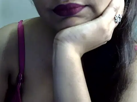 Snapshot of cute_rohani1 chatting on July 13, 2026, 5:45 pm cute rohani1 online show from July 13, 2026, 5:45 pm