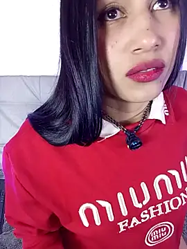 Taylor  Swiftt online show from April 3, 2026, 1:56 am