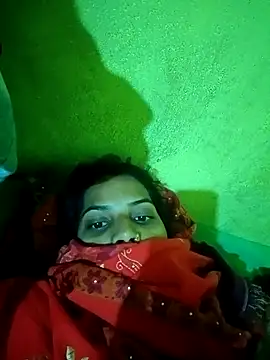 Snapshot of Shivani555 chatting on November 27, 2025, 2:28 pm Shivani555 online show from November 27, 2025, 2:28 pm