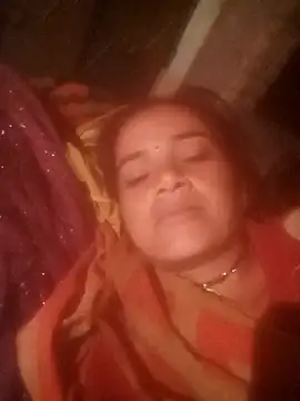 Snapshot of Shivani555 chatting on December 1, 2025, 3:57 pm Shivani555 online show from December 1, 2025, 3:57 pm