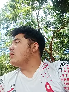 Snapshot of Elperritobb chatting on December 16, 2025, 2:43 pm Elperritobb online show from December 16, 2025, 2:43 pm