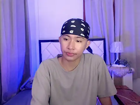 asiantwink0000 online show from February 26, 2026, 8:47 am