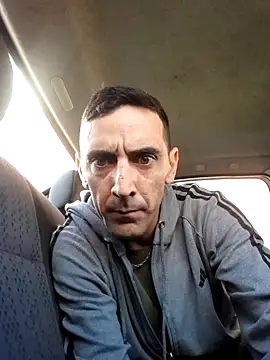 Snapshot of elsoyyoma chatting on December 17, 2025, 10:31 am elsoyyoma online show from December 17, 2025, 10:31 am