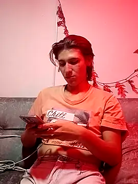 Jazmin trans online show from December 17, 2025, 5:45 am