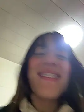 Mia fiire online show from January 17, 2026, 3:10 am