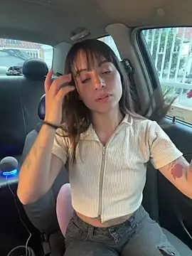 Mia fiire online show from March 27, 2026, 7:15 pm