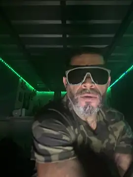 Snapshot of PabloGuzman11 chatting on April 19, 2026, 4:24 am PabloGuzman11 online show from April 19, 2026, 4:24 am