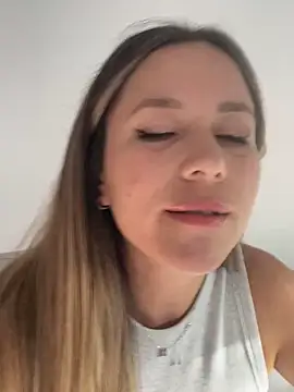 Nasss7 online show from April 13, 2026, 8:02 pm