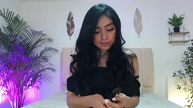 Snapshot of srta__karla98 chatting on December 1, 2025, 8:21 pm srta karla98 online show from December 1, 2025, 8:21 pm