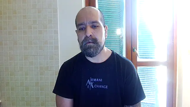 AMIRDIB2025 online show from April 28, 2026, 2:43 pm