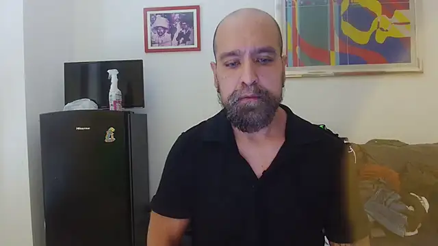Snapshot of AMIRDIB2025 chatting on May 11, 2026, 9:10 am AMIRDIB2025 online show from May 11, 2026, 9:10 am