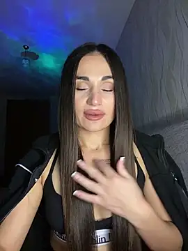 MonikaSi online show from February 2, 2026, 4:28 pm