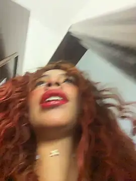 Snapshot of PrettyChloe_ chatting on May 10, 2026, 6:32 pm PrettyChloe online show from May 10, 2026, 6:32 pm