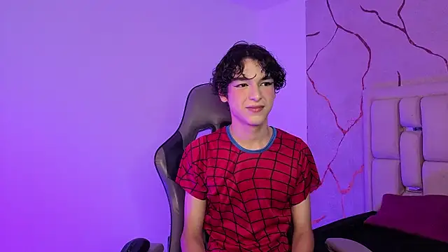 SthepanodiMonaco online show from March 4, 2026, 3:58 am