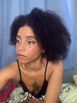 Lillith Bloom online show from February 20, 2026, 1:02 pm