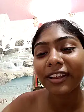 Cute diya023 online show from April 23, 2026, 5:25 am