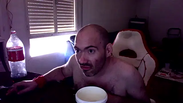Snapshot of spartan24cm chatting on July 6, 2026, 12:01 pm spartan24cm online show from July 6, 2026, 12:01 pm