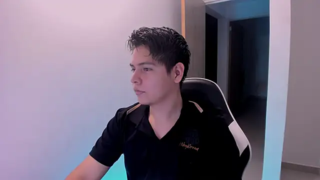 Asta YunoXXX online show from June 5, 2026, 12:59 am