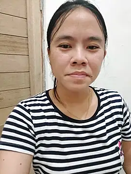 xxdreamgirl69 online show from February 20, 2026, 10:17 am