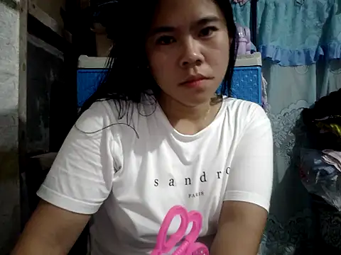 xxdreamgirl69 online show from March 29, 2026, 9:05 pm