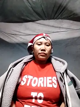 LeoPet2x online show from December 17, 2025, 10:20 am