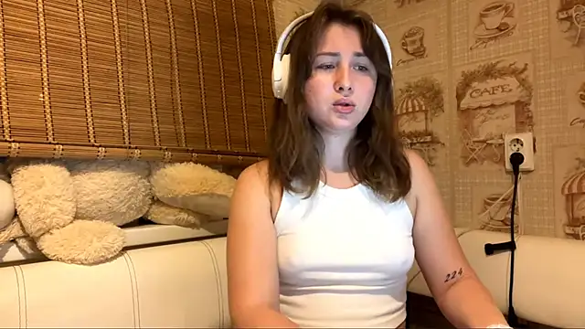 Snapshot of Tessa_Muse chatting on November 29, 2025, 3:45 pm Tessa Muse online show from November 29, 2025, 3:45 pm