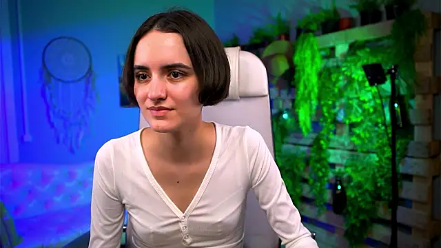 KateWillows online show from March 2, 2026, 5:08 am