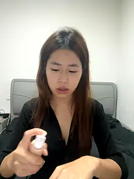 Snapshot of xiaohui660 chatting on December 1, 2025, 8:04 am xiaohui660 online show from December 1, 2025, 8:04 am