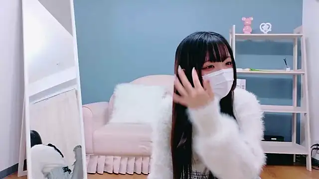 Sumomo hime online show from December 15, 2025, 5:57 am