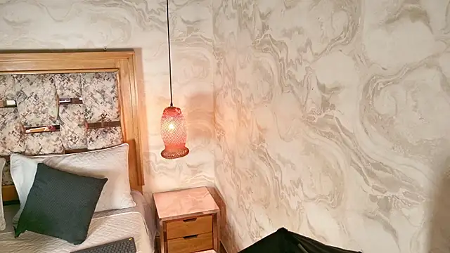 emily dempsey online show from March 19, 2026, 7:14 pm