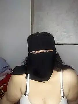 Snapshot of lolotheone chatting on April 11, 2026, 1:46 am lolotheone online show from April 11, 2026, 1:46 am