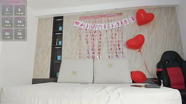 ayla velt online show from February 13, 2026, 7:36 pm