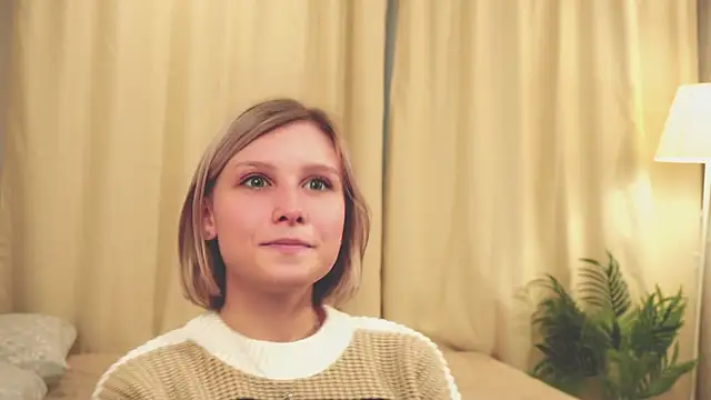 NetaVongsamphanh online show from December 1, 2025, 10:49 am