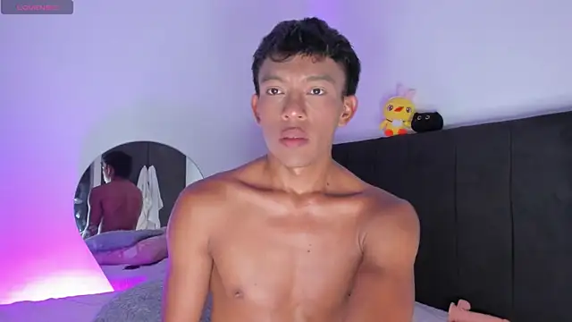 santinaughty online show from March 12, 2026, 1:44 am