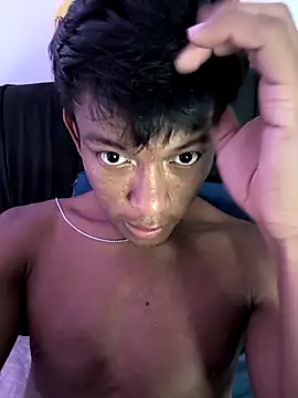 santinaughty online show from April 1, 2026, 9:01 pm