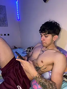 wil hot online show from December 19, 2025, 3:47 pm