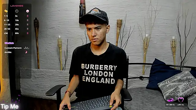 isaac grimm online show from April 18, 2026, 8:09 pm