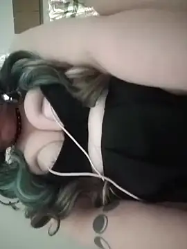 spunfoxxx online show from February 25, 2026, 7:47 pm