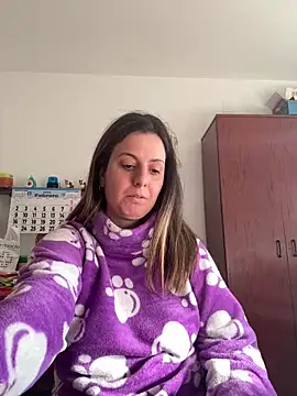 Sareyxon online show from February 6, 2026, 9:27 am