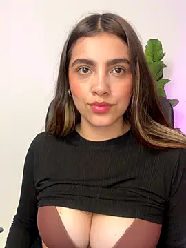 Julieta-8 online show from December 4, 2025, 1:59 am