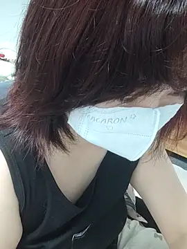 miniiceyya online show from April 2, 2026, 4:02 pm