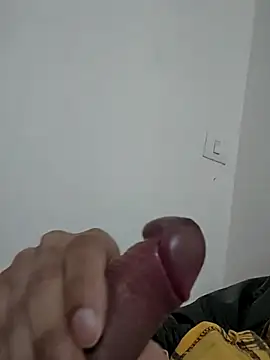 Snapshot of Indravibe5 chatting on November 29, 2025, 10:21 pm Indravibe5 online show from November 29, 2025, 10:21 pm