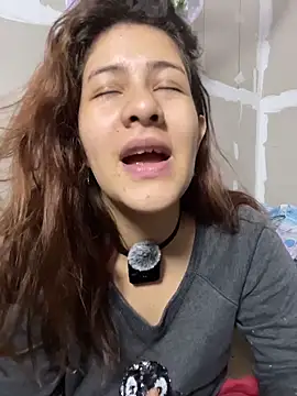 dakota021 online show from April 2, 2026, 10:05 pm