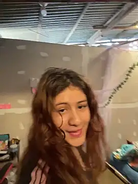 dakota021 online show from April 9, 2026, 6:03 pm