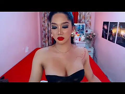 UrScreenGoddess online show from May 22, 2026, 11:47 pm