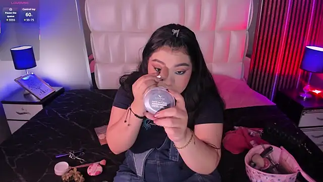 xCharlotte 20 online show from February 16, 2026, 8:18 pm