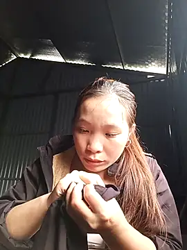 Evelyn-n online show from February 22, 2026, 12:57 am