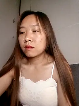 Minsssa20 online show from April 11, 2026, 5:04 am